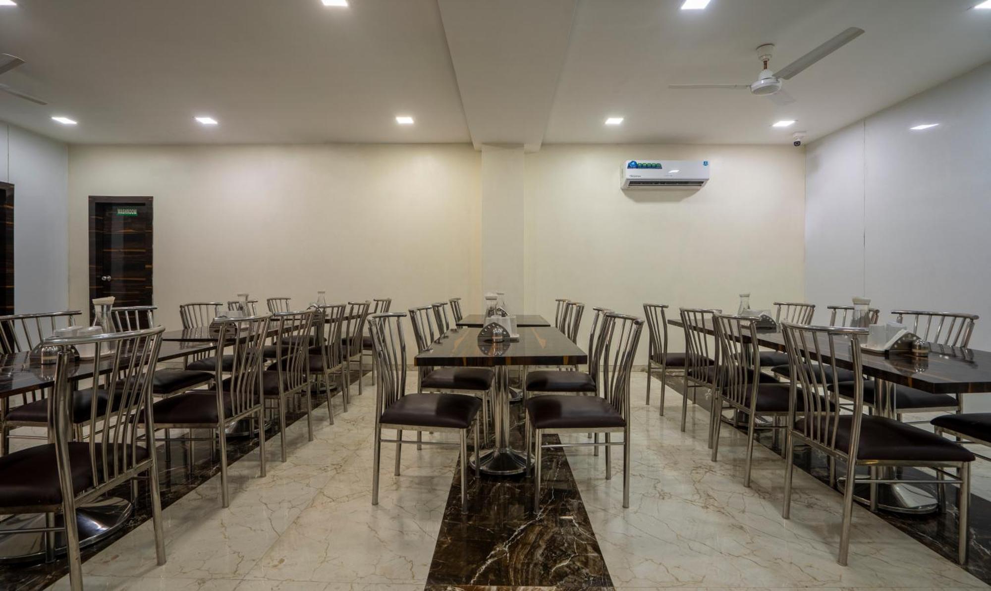 FabHotel Zaid International Mumbai Exterior foto